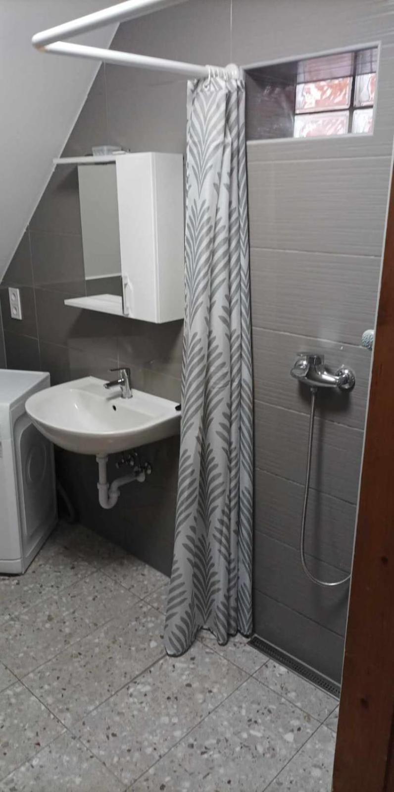 Вилла Parraghegy Apartman Zalaszanto Экстерьер фото